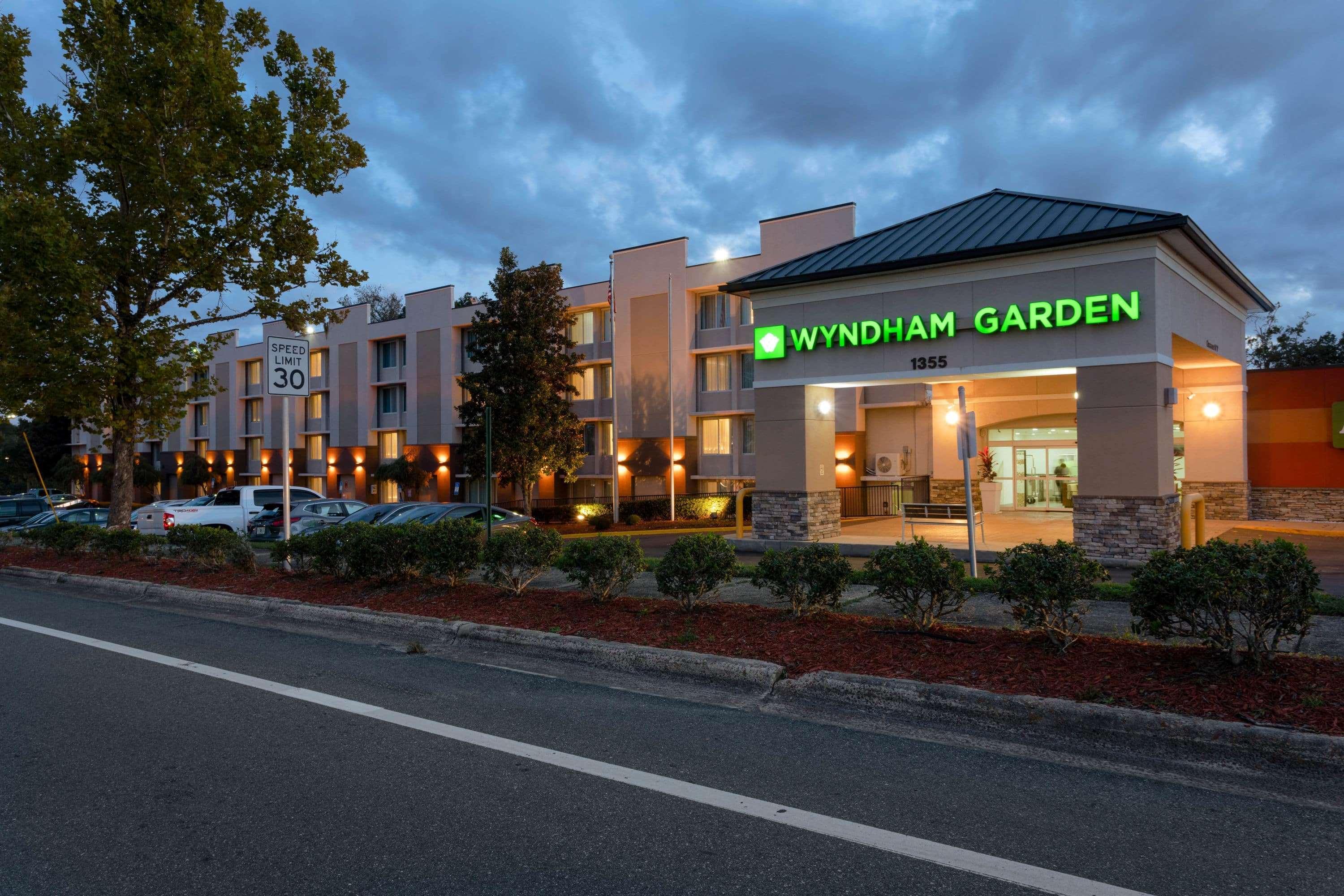 Wyndham Garden Tallahassee Capitol Near Fsu Exterior photo